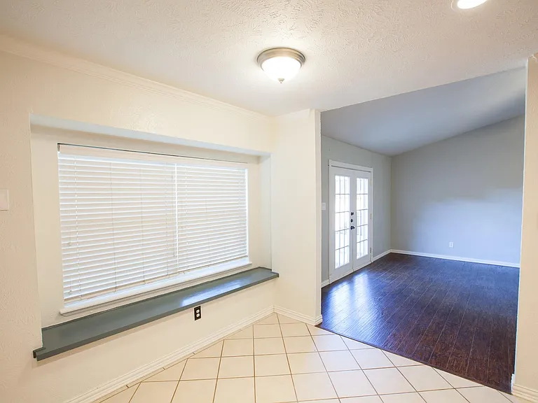 5713 Baker Dr — Photo 11