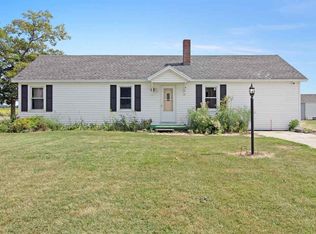 2761 S Mackinaw Rd, Kawkawlin, MI 48631