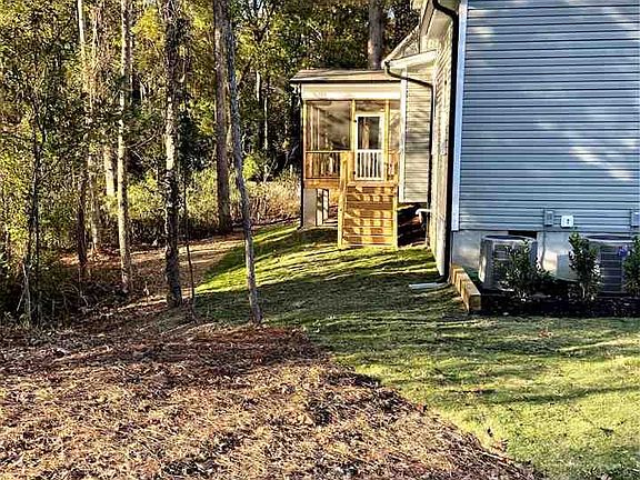 4th image of 801 E Ivy Valley Dr