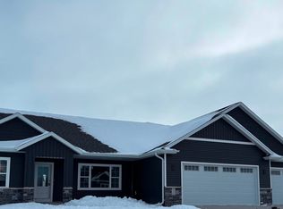 N9262 Anton Ct, Appleton, WI 54915