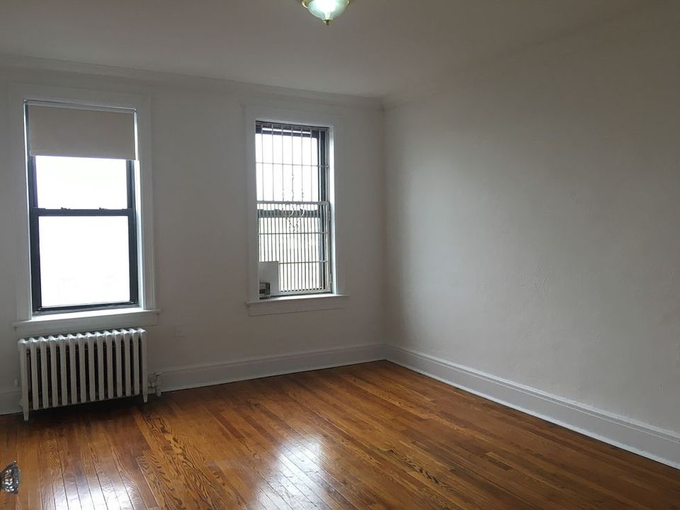 1st image of 3308 84th St #4D