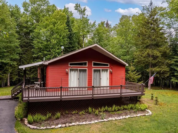 125 Loggers Trl, Old Forge, NY 13420