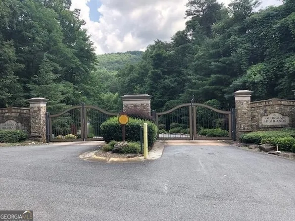 86 Baltusrol Run, Ellijay, GA 30536