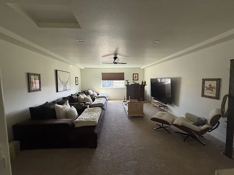 631 Cameron Loop — Photo 13