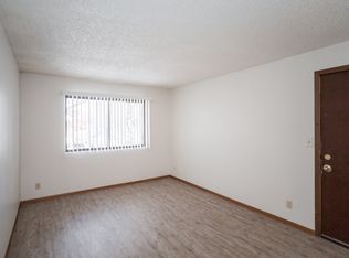 1237 Washington St #2, Lincoln, NE 68502