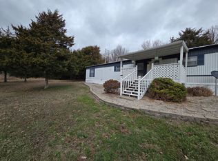 17595 Dunklin Rd, Lebanon, MO 65536