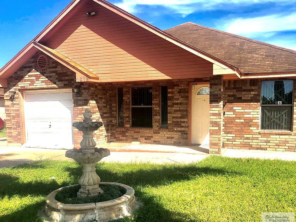 1st image of 2916 Rosewood Cir