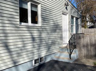 11 Whaley St, Danbury, CT 06810