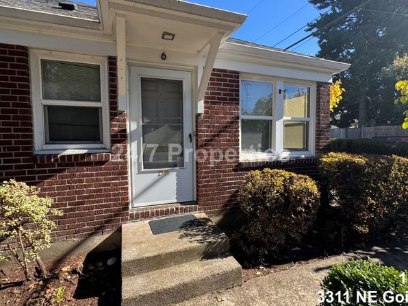 3311 NE Going St APT 6