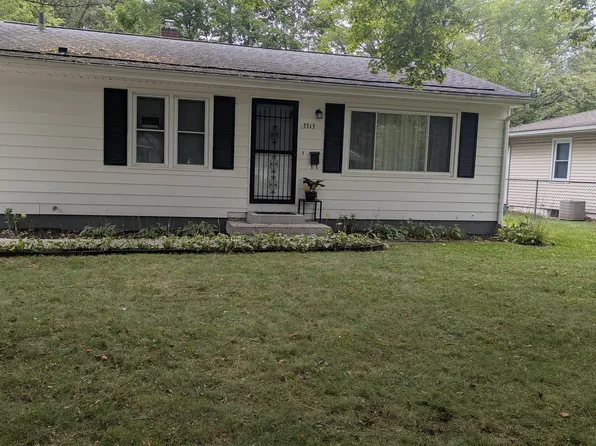 3313 Brookmont Dr, Kalamazoo, MI 49004