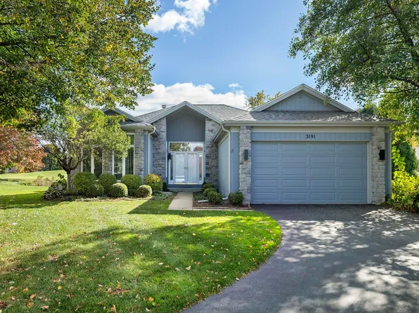 3191 N Southern Hills Dr, Wadsworth, IL 60083