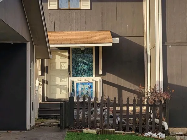 14 Wellington, Bristol, TN 37620