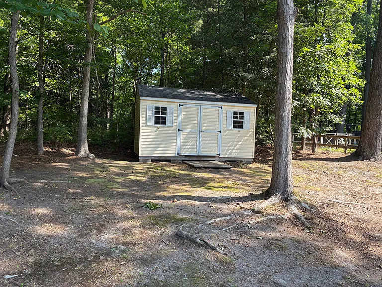 2620 Forest Lake Rd — Photo 3