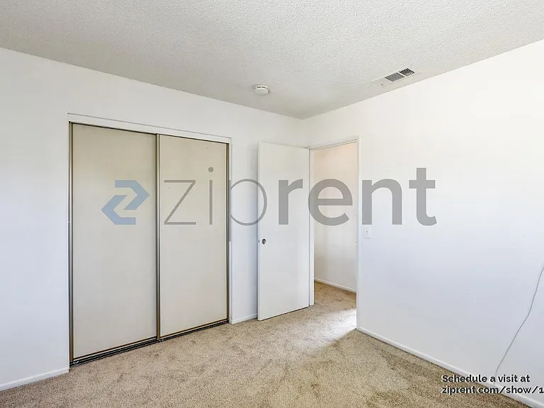 116 N Plymouth Way — Photo 16