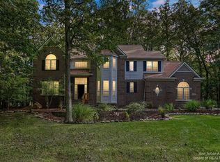 3692 Briarlee Way, Ann Arbor, MI 48103