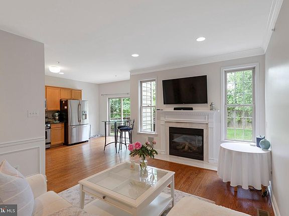 5th image of 108 Wyndham Ln