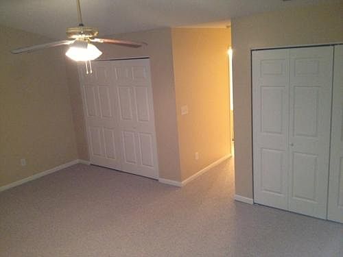 4th image of 410 Bedford Dr