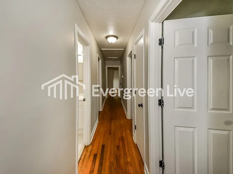 4213 Shorecrest Dr — Photo 13