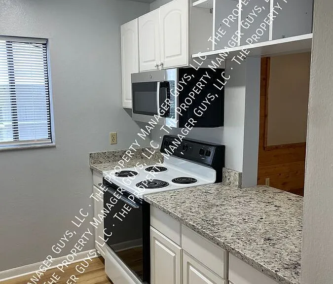 3284 S Semoran Blvd #21 — Photo 10