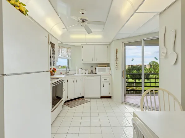 3595 Birdie Drive #504, Lake Worth, FL 33467