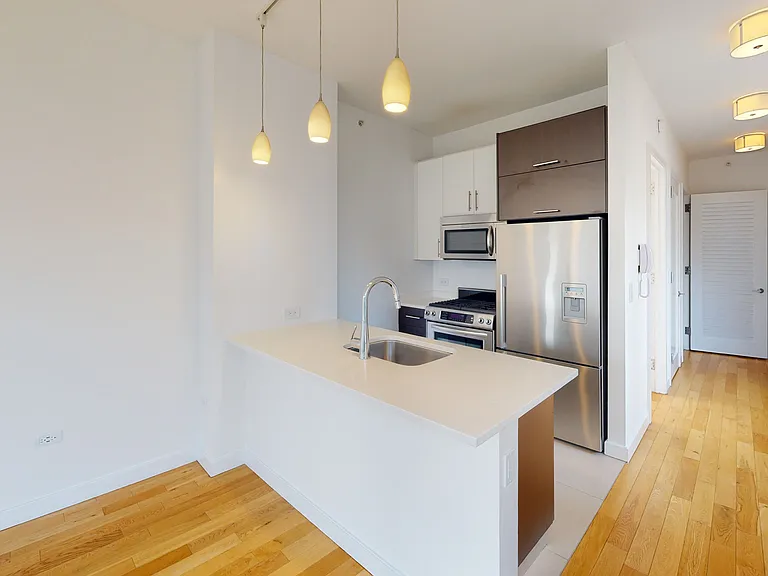 805 Columbus Ave #8F — Photo 1
