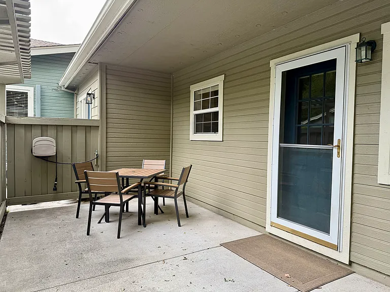 18462 Happy Ln — Photo 3
