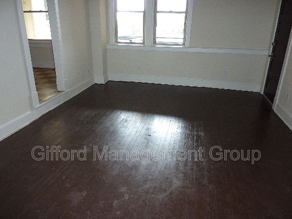3rd image of 1248 Westover Ave APT 9