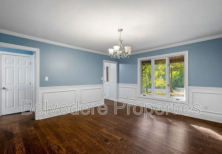 4103 Oak Hollow Dr — Photo 9