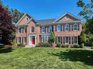 5748 Yewing Way, Gainesville, VA 20155