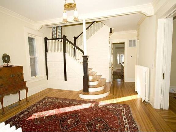 Elegant Foyer