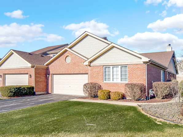 12 Iliad Dr, Tinley Park, IL 60477