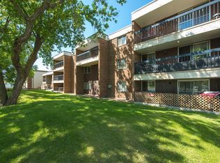 9720 149th St NW, Edmonton, AB