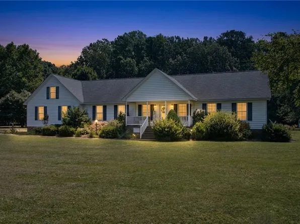 353 N End Ests, North, VA 23128