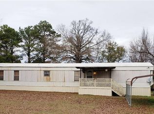 12389 County Line Rd, Moundville, AL 35474