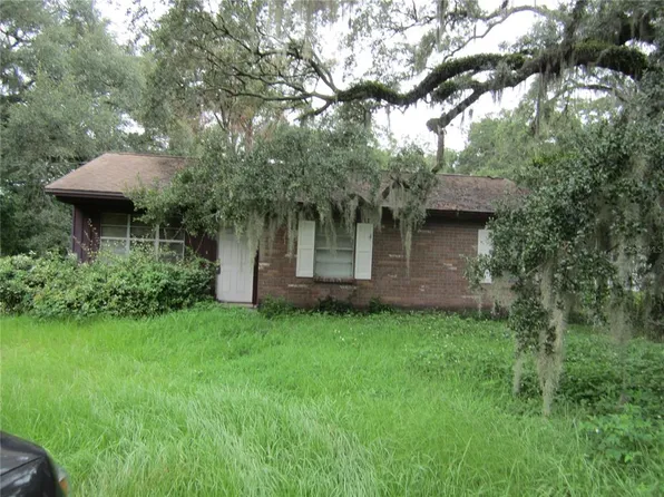 3902 Broad St, Seffner, FL 33584