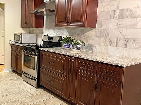 940 E Old Willow Rd APT 107