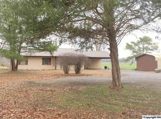 3288 Summerville Rd, Boaz, AL 35957