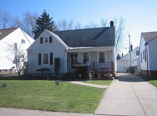 11510 Edgepark Dr, Garfield, OH 44125