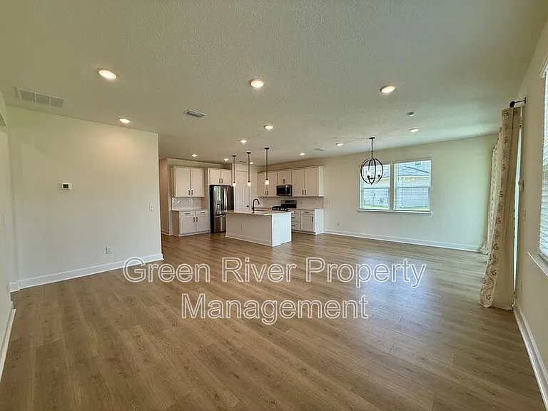 3435 Auvenshine Way — Photo 12