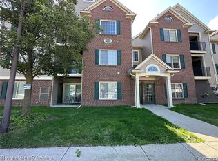 14301 Pinehurst Ln, Grand Blanc, MI