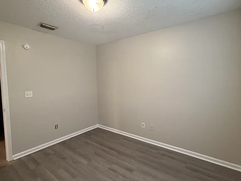 707 E Lawnwood Ave — Photo 14