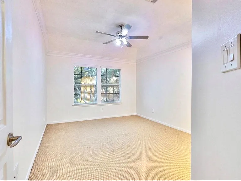 1904 Keswick Ct — Photo 26
