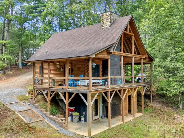 103 Mountain Laurel Rd, Pisgah Forest, NC 28768