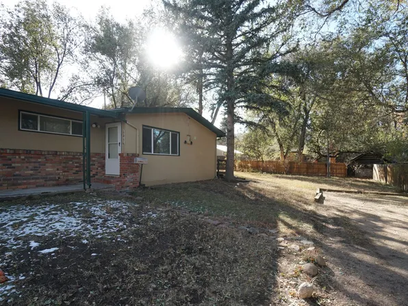 1912 Cascade Ln, Colorado Springs, CO 80906