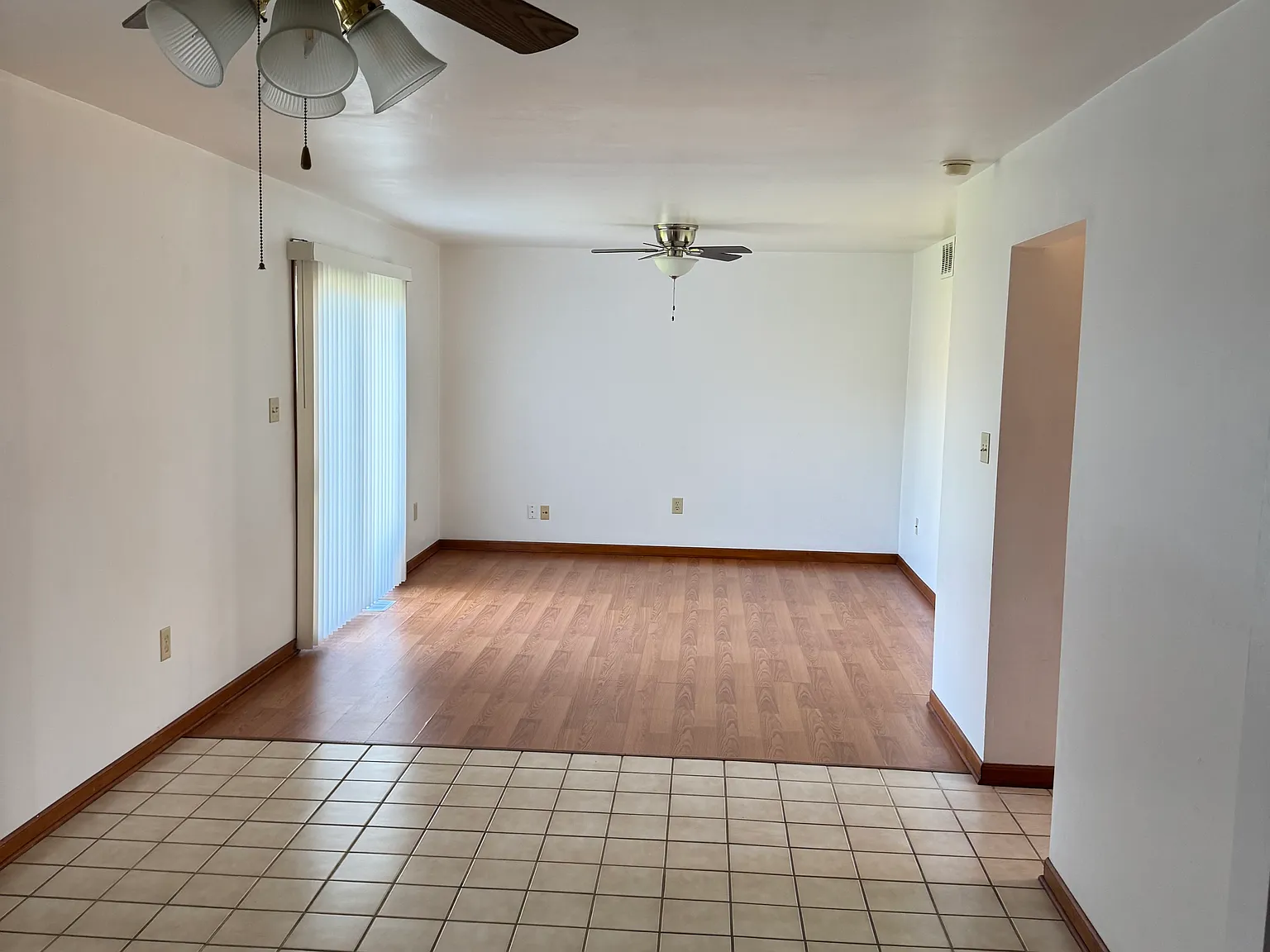 4 bed, 3000 sqft, $2,500 — Photo 3