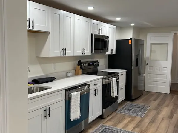 31-33 Glen St #1, Ballston Spa, NY 12020