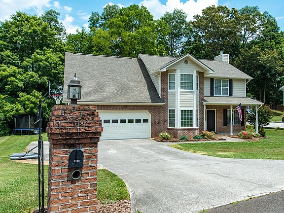 2nd image of 3708 Stoneridge Dr