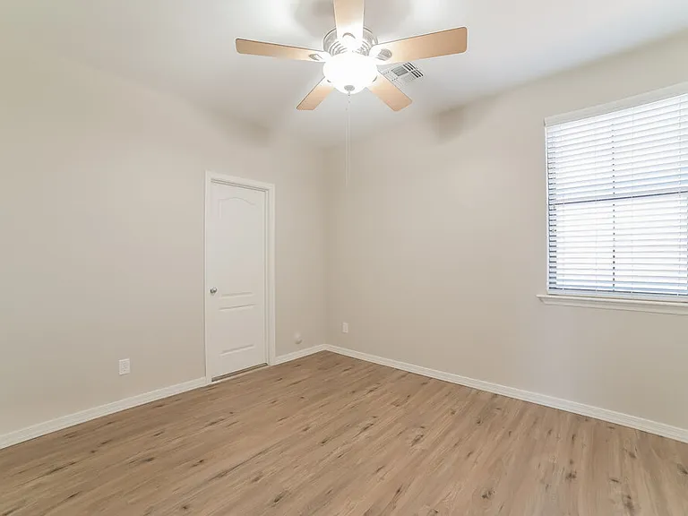 2302 W Jake Hvn — Photo 16