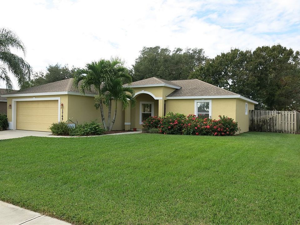 1st image of 1765 Finch Ln