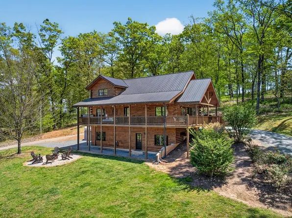 385 Shields Rd, Mineral Bluff, GA 30559
